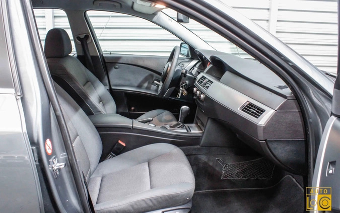 BMW Seria 5 cena 18888 przebieg: 297000, rok produkcji 2005 z Różan małe 407
